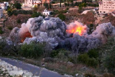 Siyonistler ateşkese uymuyor: Lübnan'ın güneyinde yıkım sürüyor