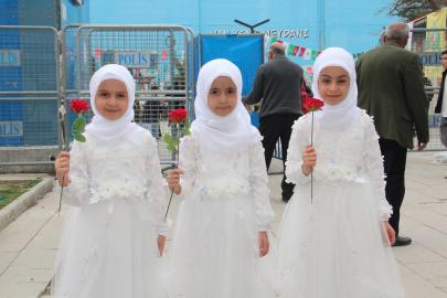 Van’da Mevlid-i Nebi etkinliğine katılan çocuklar: Peygamberimizi her şeyden daha çok seviyoruz