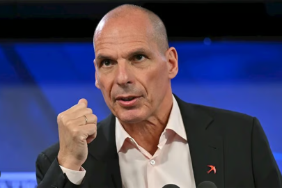 Varoufakis'ten Yunanistan'a Sumud Filosu tepkisi: Ya işbirlikçi ya aciz
