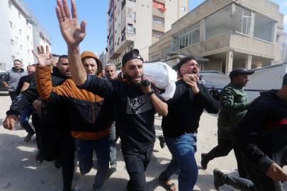 Gazze'de ateşkes kâğıt üzerinde: 3 polis memuru şehit edildi