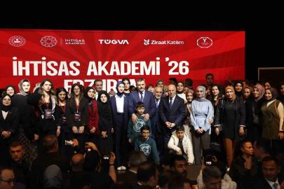 İçişleri Bakanı Mustafa Çiftçi TÜGVA İhtisas akademi programına katıldı