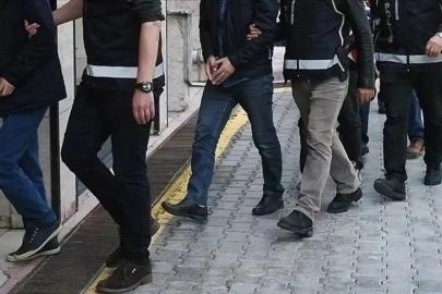İzmir’de FETÖ operasyonu: 9 gözaltı