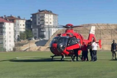 Mide kanaması geçiren hasta hava ambulansıyla Malatya’ya sevk edildi