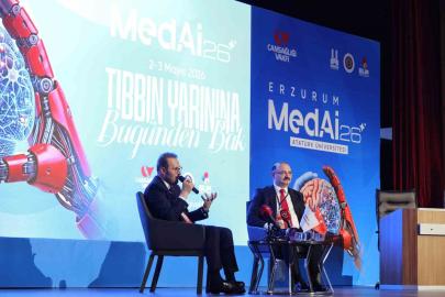 Sağlıkta yapay zekâ zirvesi: Tıbbın geleceği Atatürk Üniversitesinde masaya yatırıldı