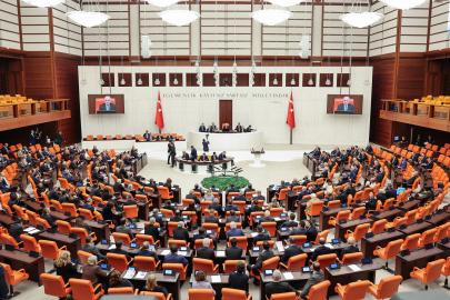 12. Yargı Paketi Meclis'te. Duruşma aralarına 3 ay sınırı