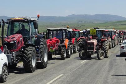Çiftçilerden traktörlü eylem: Sadaka değil, emeğinin karşılığını istiyoruz