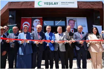 Esenyurt Yeşilay Gençlik Merkezi hizmete açıldı