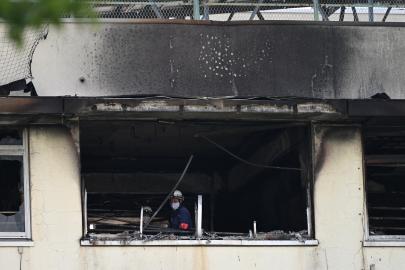 Japonya'da ilkokulda can pazarı. 300 kişi tahliye edildi