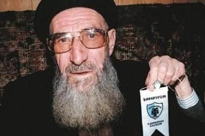 Naim Hoca’nın torunu Ahmet Gölleroğlu, çirkin sözlerinden dolayı Nihat Doğan’a dava açacaklarını söyledi