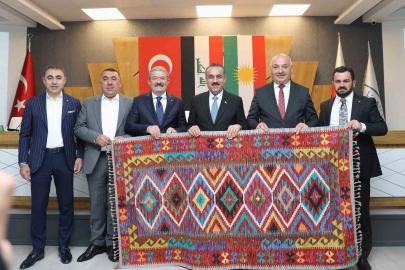 Prof. Dr. Suvat Parin: "Van’ı dünyada hak ettiği konuma ulaştırmalıyız"