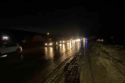 Sel nedeniyle kapanan Elazığ-Tunceli yolu trafiğe açıldı
