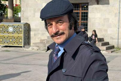 Televizyonda gördü, hayatı değişti: Erzurumlu Hikmet Gündüz’ün yarım asırlık Orhan Gencebay sevdası