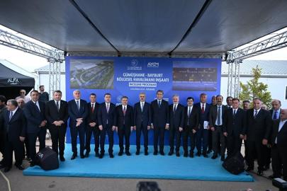 Uraloğlu: Uçuş trafiğinde rekor kırıldı 