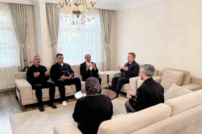 Vali Aydoğdu’dan İl Milli Eğitim Müdürü Kartal’a taziye ziyareti