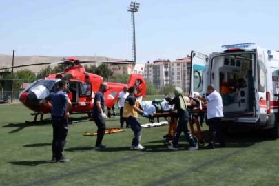 93 yaşındaki hasta hava ambulansıyla Malatya’ya sevk edildi