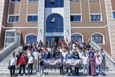 Ağrı’da "1071 Ruhundan Türkiye Yüzyılı Vizyonuna" gezi programının ilk kafilesi döndü