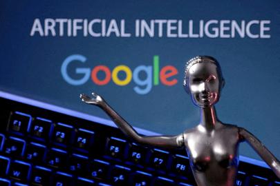 Google yapay zeka yarışında geriye mi düşüyor? CEO Pichai'den iddialara yanıt