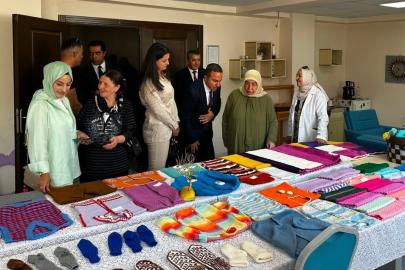 Kemah Huzurevi sakinleri Semiha Yıldırım ile buluştu