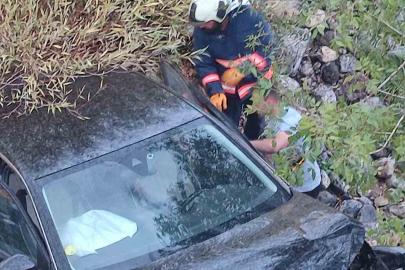 Elazığ’da otomobil şarampole yuvarlandı: 1 yaralı