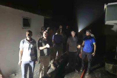 Kemaliye’de köy yangınında 10 ev hasar gördü