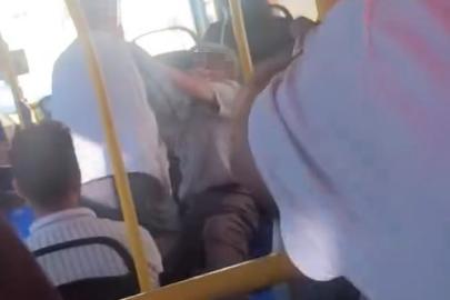 Malatya’da 2 yaşlının yolcu otobüsündeki ilginç kavgası kamerada