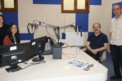 Radyo Kampüs’te tercih dönemi için akademik birimlerin tanıtımı yapıldı