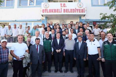 Yıldırım, Otlukbeli’nde belediye çalışmalarını inceledi