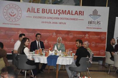 Bitlis’te "Evlenecek Gençler Destek Projesi" kapsamında çiftlerle buluşma