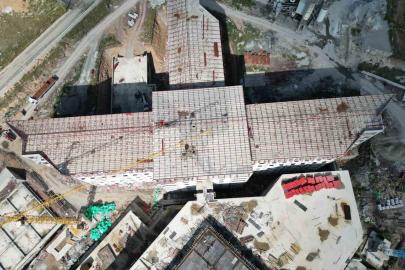 Cumhurbaşkanı Erdoğan’ın sağlık yatırımı Kars’ta yükseliyor: 500 yataklı Bölge Hastanesi gün sayıyor