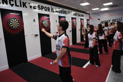 Erzincan’da 2026 Şehit Eren Bülbül Türkiye Dart Şampiyonası başladı