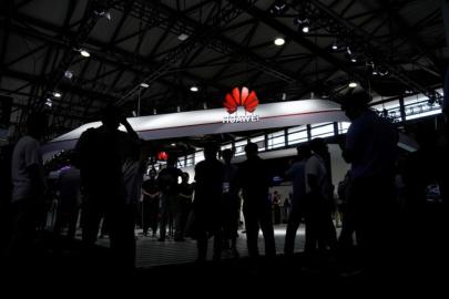 Huawei, İran'daki ticari ilişkileri nedeniyle ABD'de yargılanacak