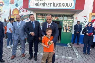 Iğdır’da 2026-2027 eğitim öğretim yılı ders ziliyle başladı