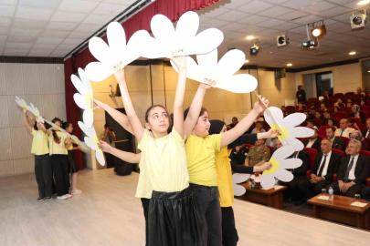 Oltu’da İlköğretim Haftası coşkuyla kutlandı