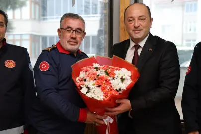 Sakarya İtfaiyesi'ne Başkan Yıldız'dan ziyaret