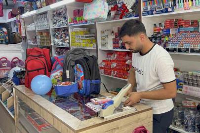 Tatvan’da eğitime anlamlı destek: "Askıda Kırtasiye" ile çocukların yüzü gülüyor