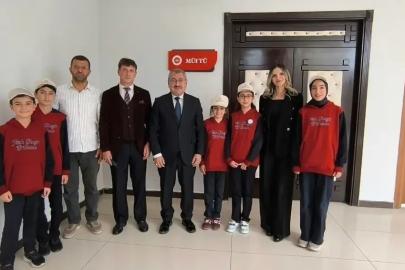 Öğrencilerden İl Müftüsü Çapçı’ya anlamlı ziyaret